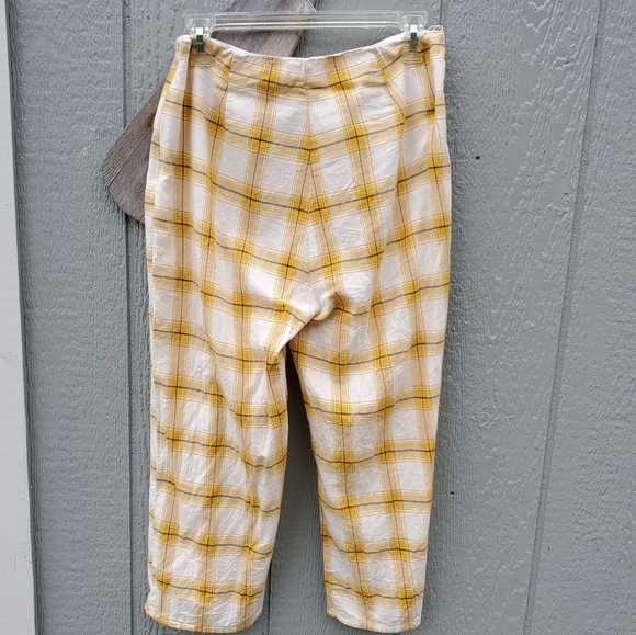 Lottie Moss Capris - Picture 3 of 5